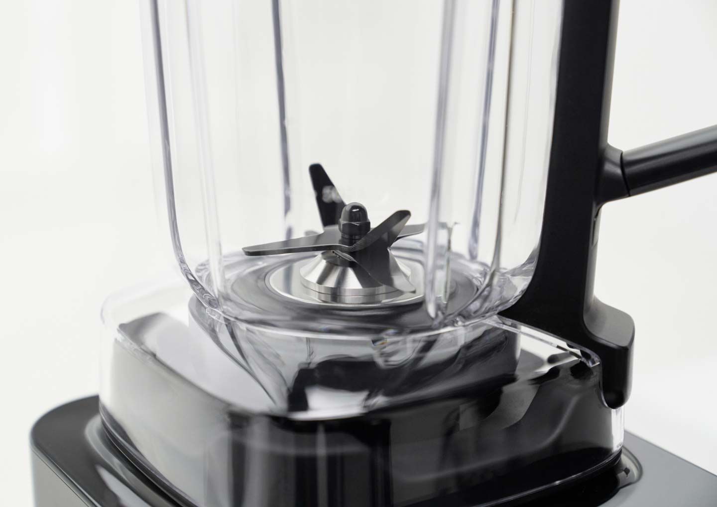 SILENCE IS BEAUTIFUL