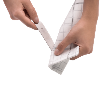 Silver polish with anti-tarnish effect