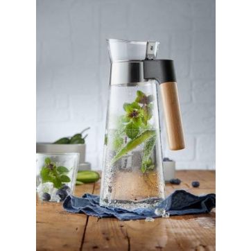KINEO WATER DECANTER